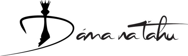 Dáma na ťahu logo